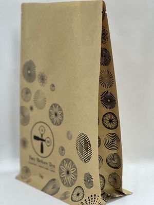 La parte inferior plana reciclable de BRC se levanta la categoría alimenticia vacía impresa bolsa