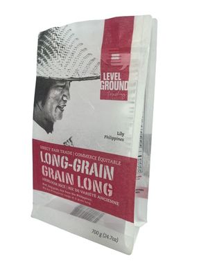 CMYK Colores Kraft Stand Up Pair Bolsas de embalaje con ventana y cremallera